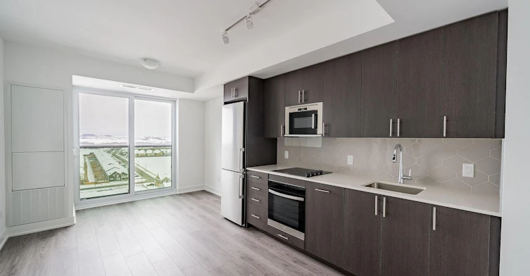 1203-2545 Simcoe Street N, Oshawa, ON, L1L 0W3 - 14