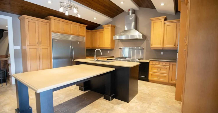 6472 Country Lane, Whitby, ON, L1M 1N6 - 8