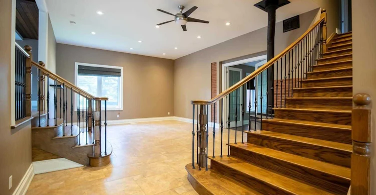 6472 Country Lane, Whitby, ON, L1M 1N6 - 3