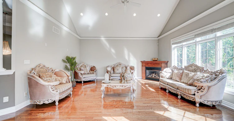 23 Hanover Court, Whitby, ON, L1N 7J1 - 10