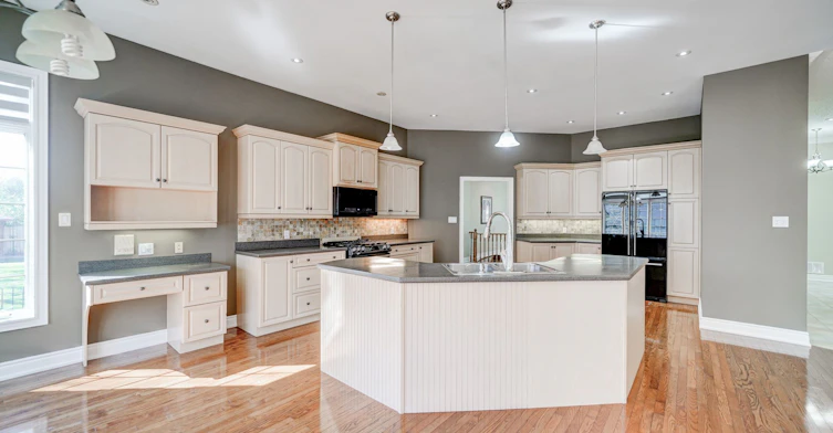23 Hanover Court, Whitby, ON, L1N 7J1 - 13