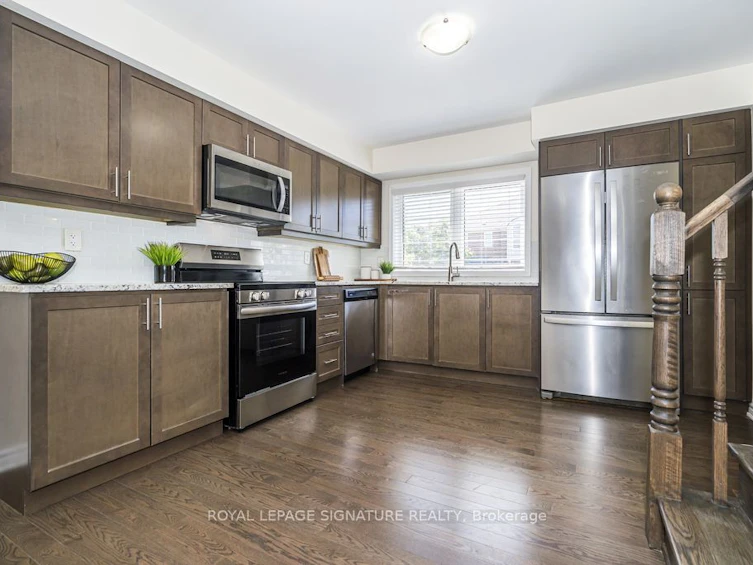 52 Deans Drive, Toronto, ON, M1L 0J4 - 14