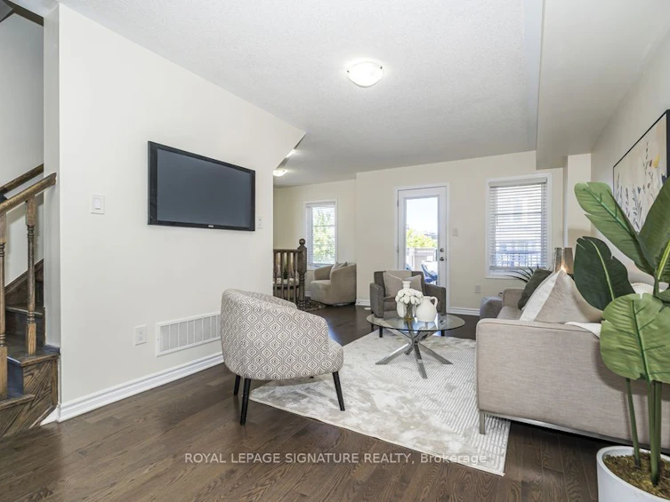 52 Deans Drive, Toronto, ON, M1L 0J4 - 6