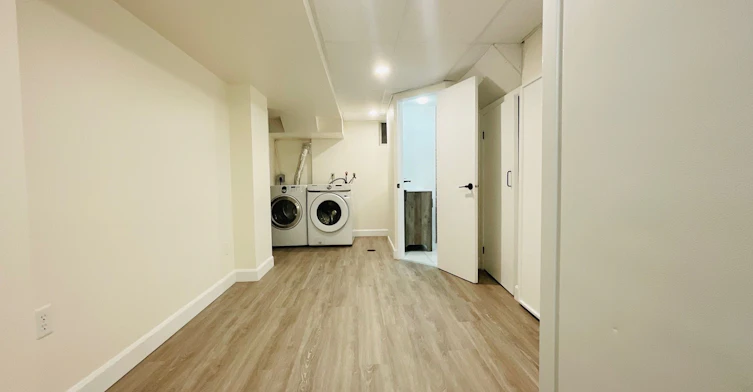 20 Roselm Road, Toronto, ON, M1R 3Y6 - 24