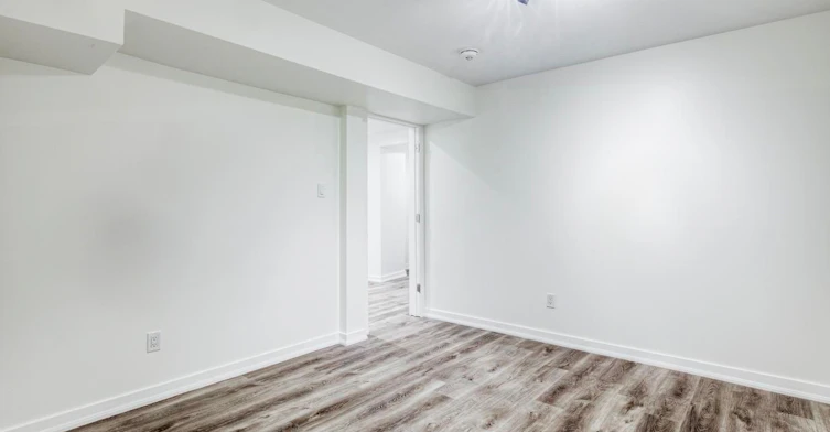 LOWER - 562 Winette Road, Pickering, ON, L1W 2M3 - 16