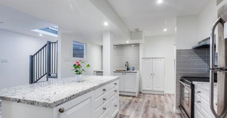 LOWER - 562 Winette Road, Pickering, ON, L1W 2M3 - 7
