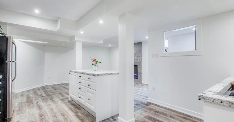 LOWER - 562 Winette Road, Pickering, ON, L1W 2M3 - 19