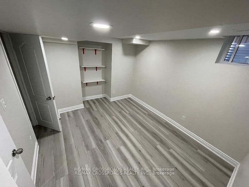 1538 Amberlea Road, Pickering, ON, L1V 4V4 - 8