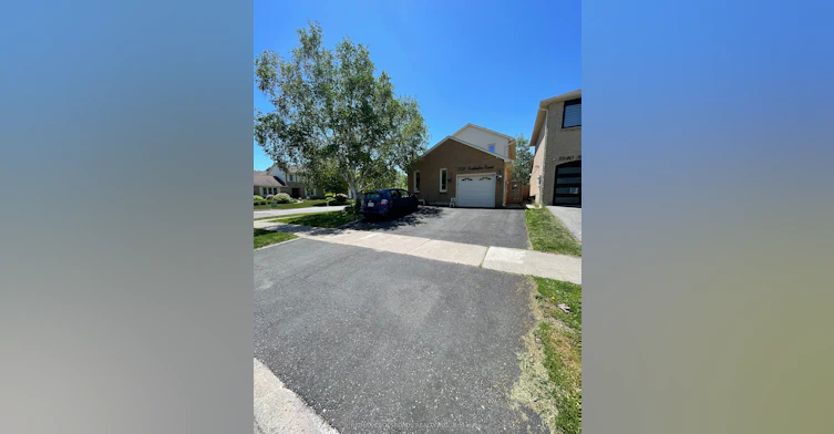 1538 Amberlea Road, Pickering, ON, L1V 4V4