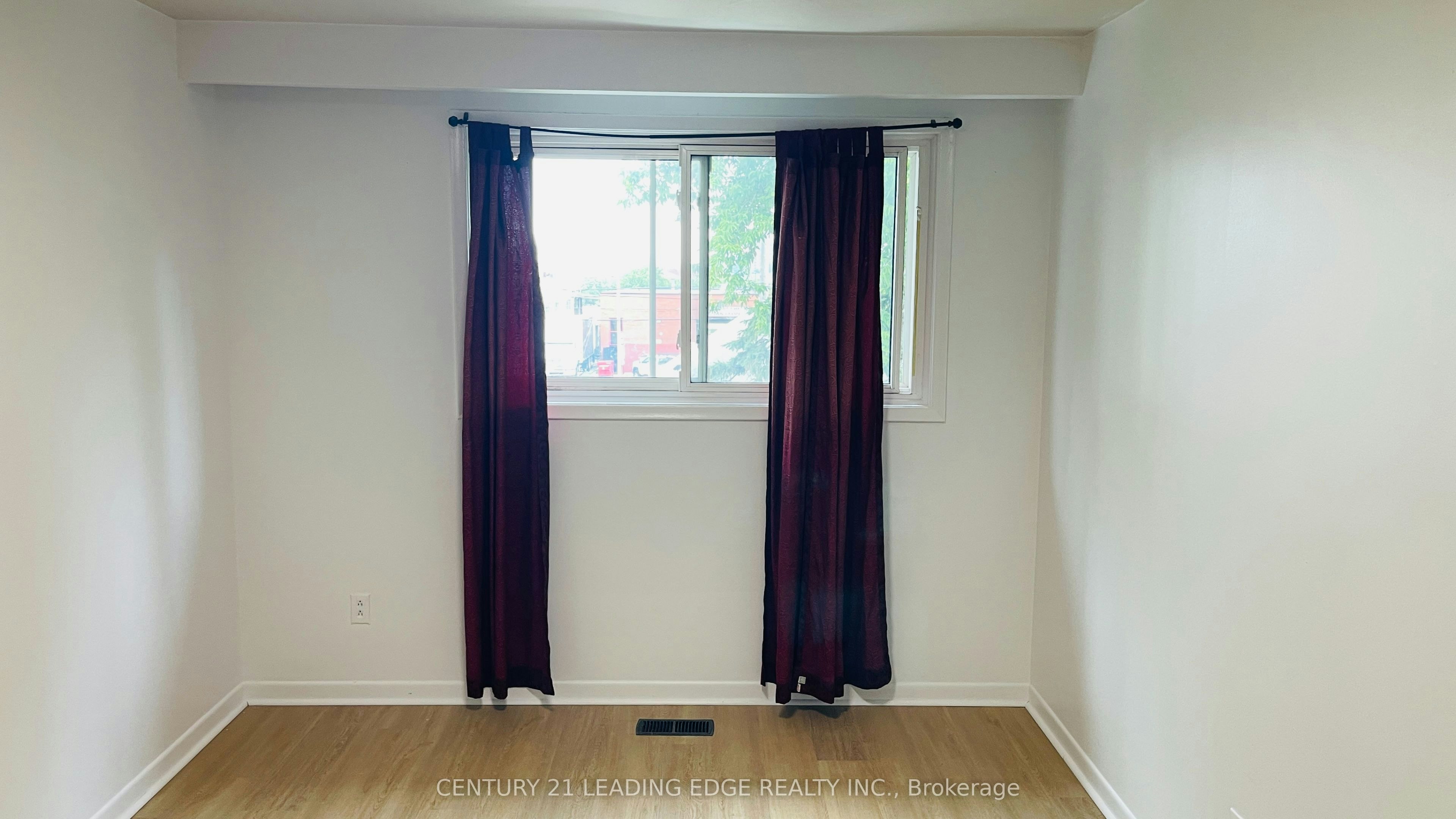 Second Flr-56 Jeavons Avenue, Toronto, ON, M1K 1T2 - 14