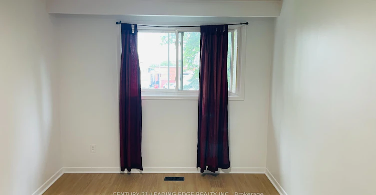 Second Flr-56 Jeavons Avenue, Toronto, ON, M1K 1T2 - 14