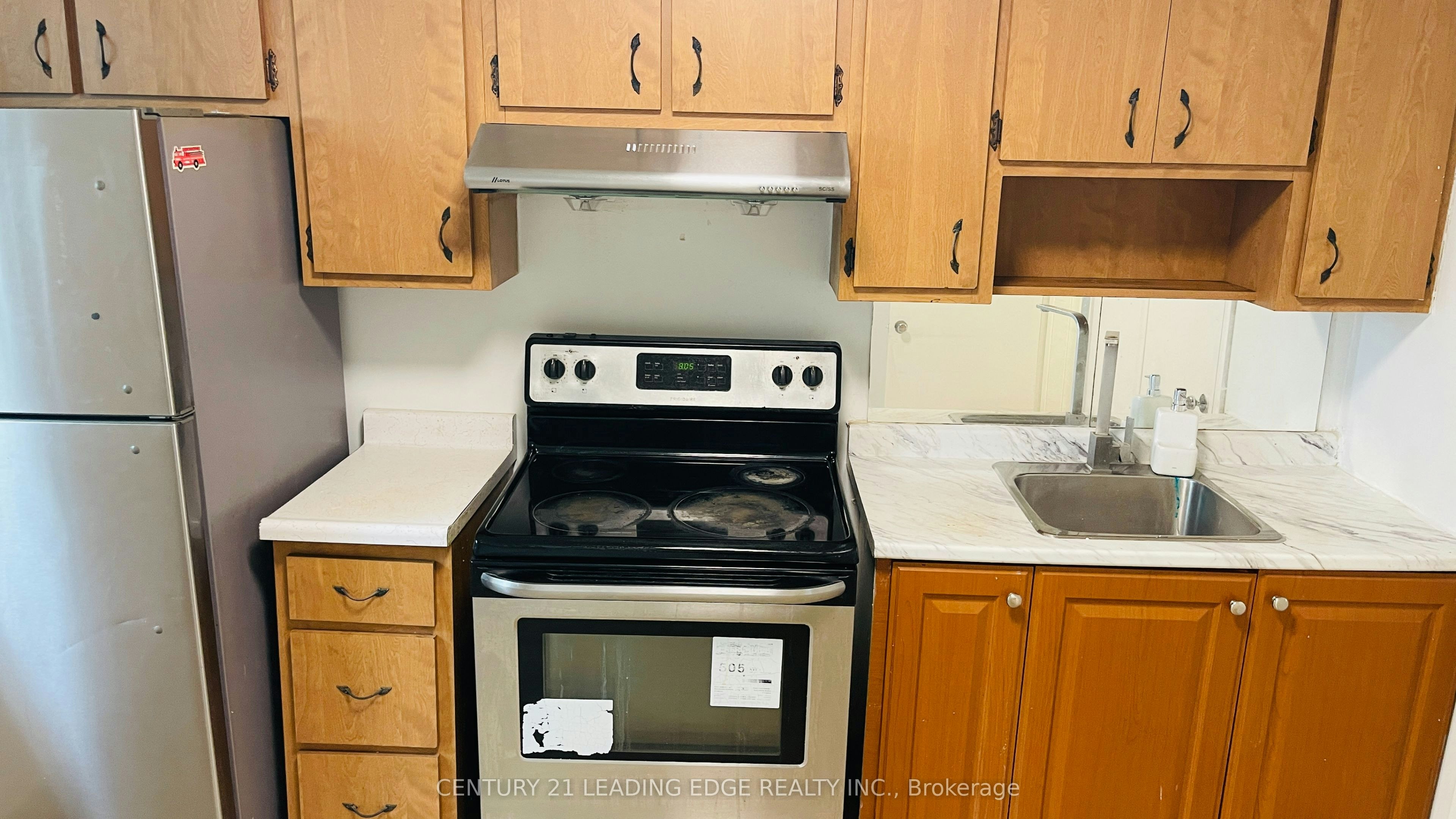 Second Flr-56 Jeavons Avenue, Toronto, ON, M1K 1T2 - 12