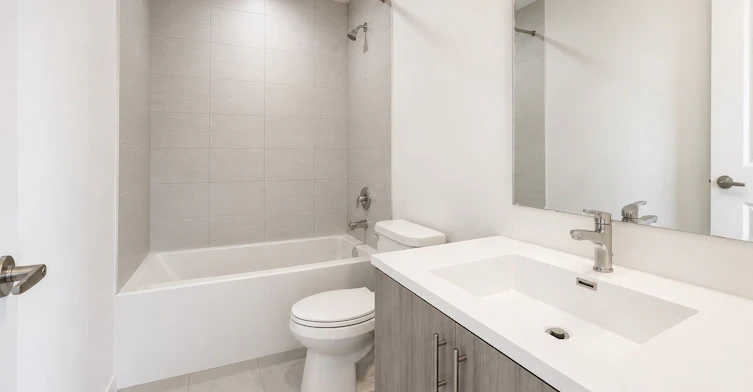 729 Heathrow Path, Oshawa, ON, L1H 7K5 - 8