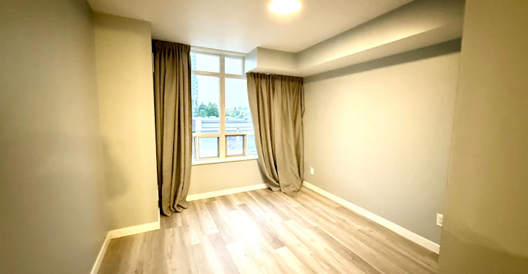 302-3650 Kingston Road, Toronto, ON, M1M 1R9 - 12