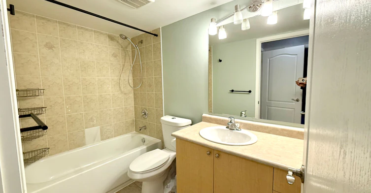 302-3650 Kingston Road, Toronto, ON, M1M 1R9 - 19