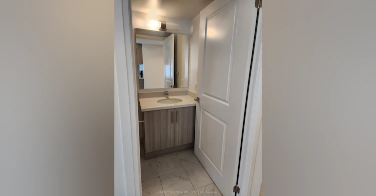 1411-1010 Sandy Beach Road, Pickering, ON, L1W 0C7 - 10