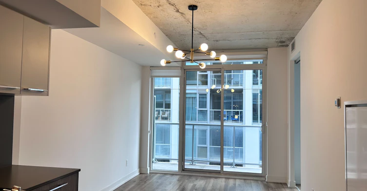 907-30 Baseball Place, Toronto, ON, M4M 0E8 - 7
