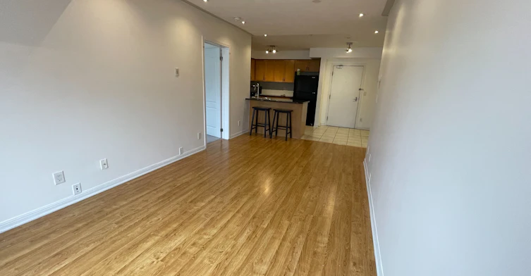 327-10 Mendelssohn Street, Toronto, ON, M1L 0G7 - 14