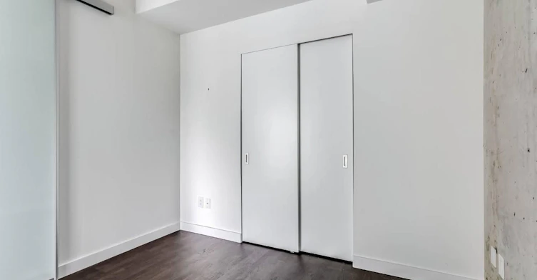 212-246 Logan Avenue, Toronto, ON, M4M 0E9 - 10