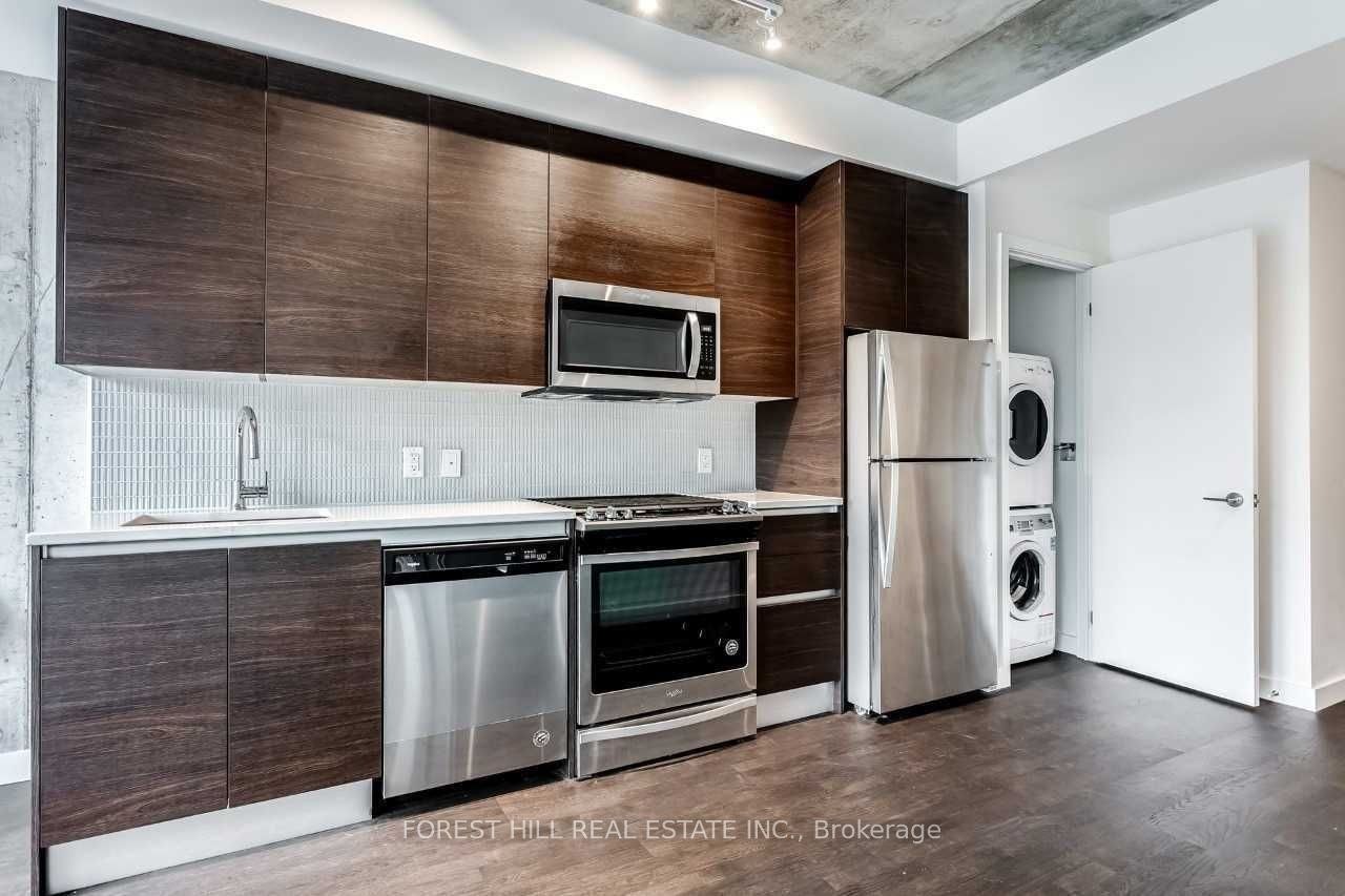 212-246 Logan Avenue, Toronto, ON, M4M 0E9 - 8