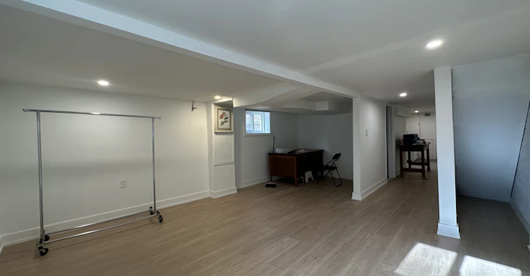 926 Greenwood Avenue, Toronto, ON, M4J 4C1 - 20