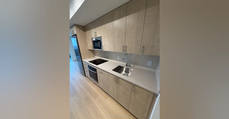 539-2545 Simcoe St Street N, Oshawa, ON, L1L 0W3 - 16