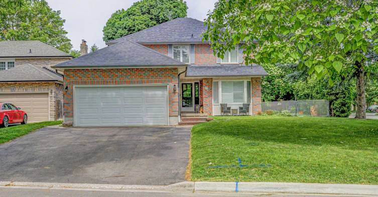 (Basement)-2 Viceregal Court, Whitby, ON, L1N 6R2