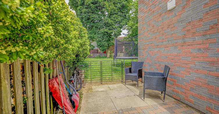 (Basement)-2 Viceregal Court, Whitby, ON, L1N 6R2 - 21