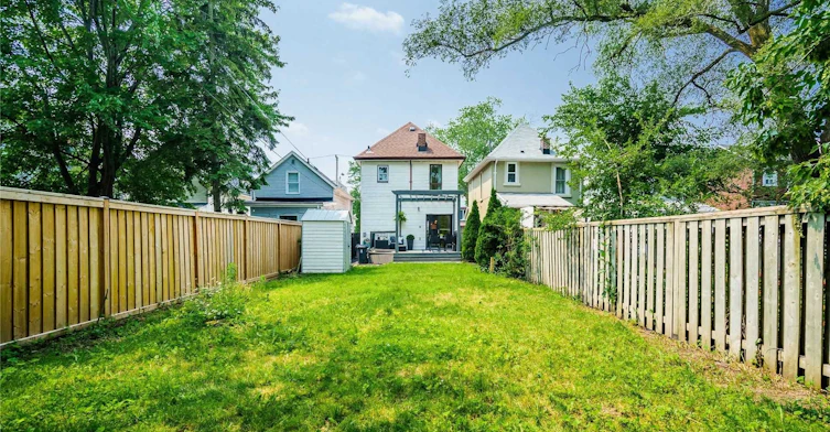 27 Coleridge Avenue, Toronto, ON, M4C 4H4 - 39