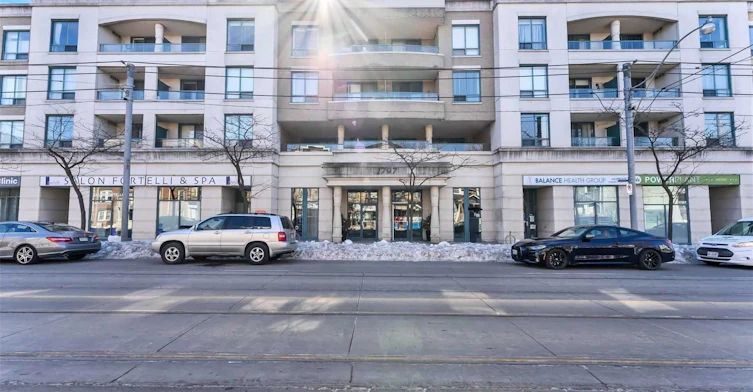 409-1797 Queen Street E, Toronto, ON, M4L 3Y5