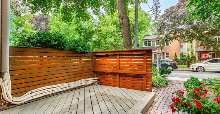 242 Waverley Road, Toronto, ON, M4L 3T3 - 4