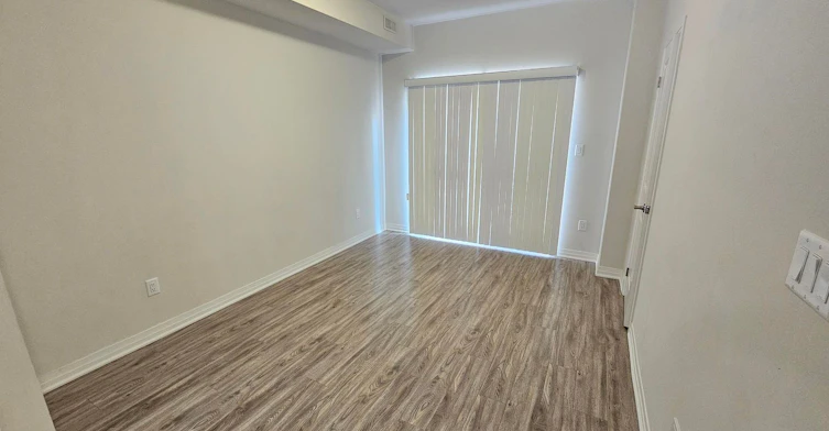 1613 Pleasure Valley Path, Oshawa, ON, L1G 0E3 - 2