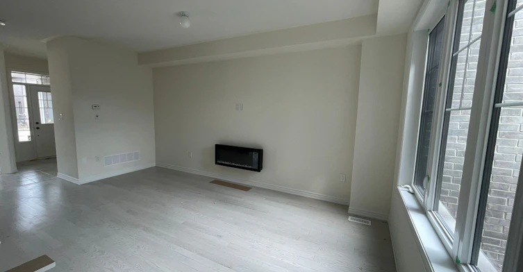 10 O'reilly Street, Whitby, ON, L1P 0N7 - 5