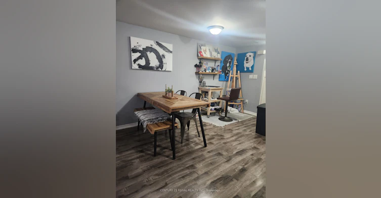Lower-1117 Queen Street E, Toronto, ON, M4M 1K9 - 9