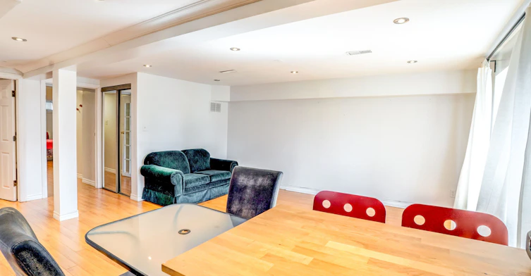 BSMT-17 Avis Crescent, Toronto, ON, M4B 1B8 - 12