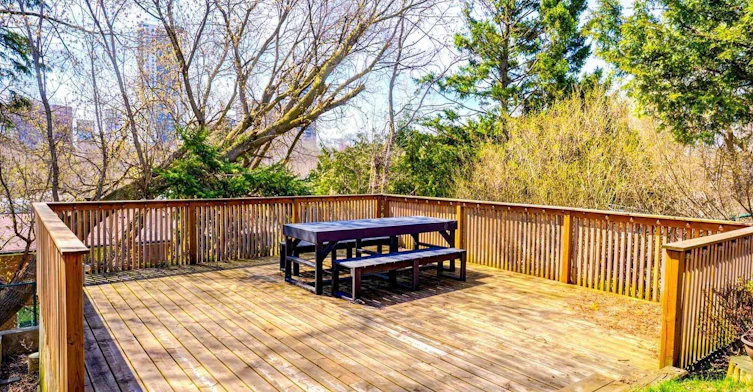 BSMT-17 Avis Crescent, Toronto, ON, M4B 1B8 - 24