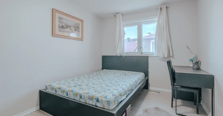Upper-20 Manorglen Crescent, Toronto, ON, M1S 1W4 - 8