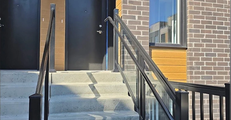 5-170 Clonmore Drive, Toronto, ON, M1N 0B9 - 3