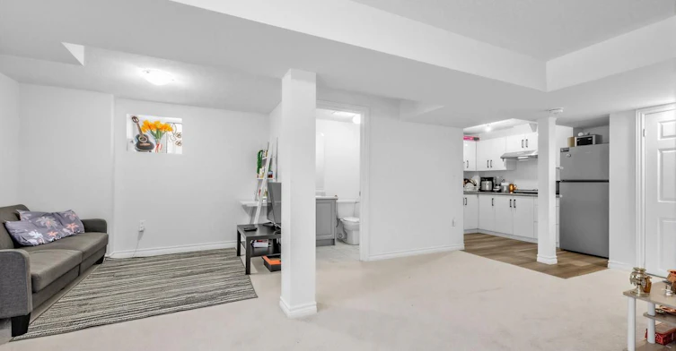 1348 Apollo Street S, Oshawa, ON, L1K 3E6 - 2