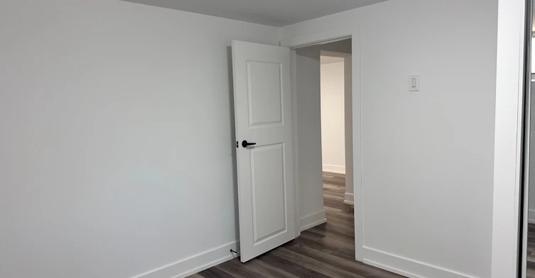 Bsmt-4 Randane Drive, Toronto, ON, M1R 4L2 - 13