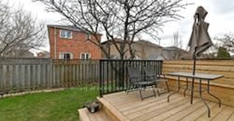 19 Grover Drive, Toronto, ON, M1C 4L1 - 6
