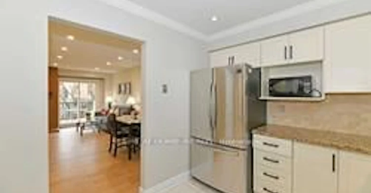 19 Grover Drive, Toronto, ON, M1C 4L1 - 8