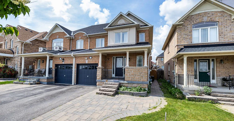 Upper-14 Styles Crescent, Ajax, ON, L1Z 1S4 - 2