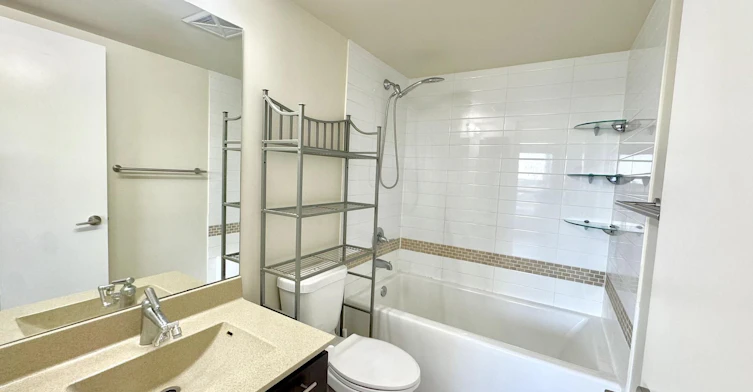 824-135 Village Green Square, Toronto, ON, M1S 0G4 - 14