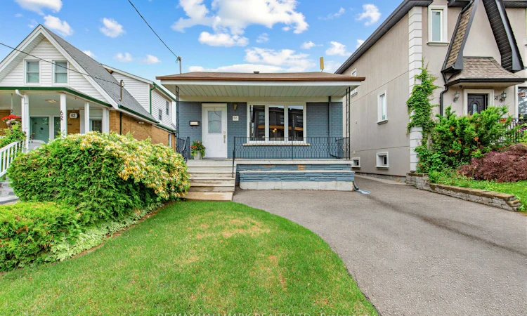 66 Holmstead Avenue