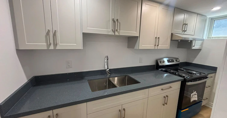 Lower-564 Central Park Boulevard N, Oshawa, ON, L1G 6A4 - 2