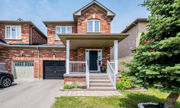 130 Fencerow Drive