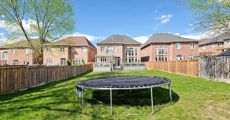 Bsmt-1865 Woodview Avenue, Pickering, ON, L1V 6S9 - 45