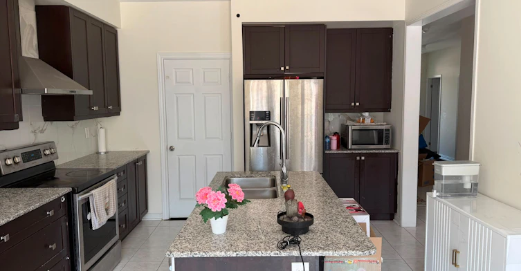 32 Ray Richards Street, Clarington, ON, L1C 0S9 - 4