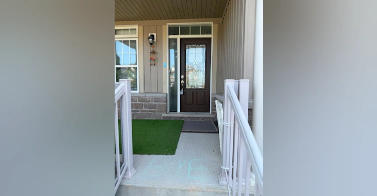 32 Ray Richards Street, Clarington, ON, L1C 0S9 - 3